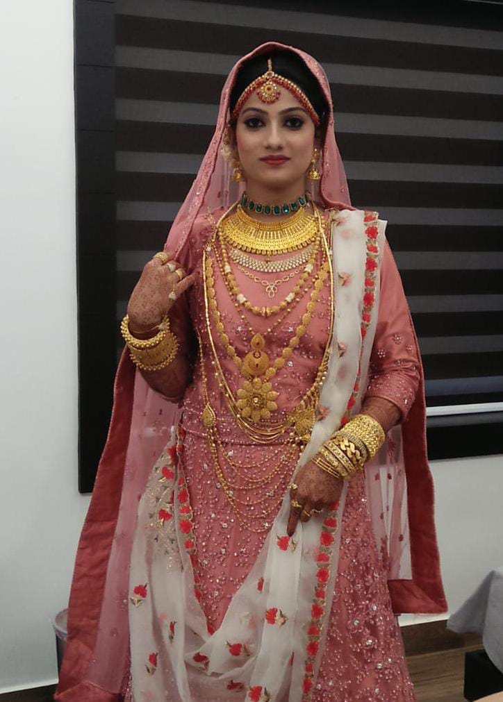 OLIVIA BEAUTY PARLOUR EDAVANNA